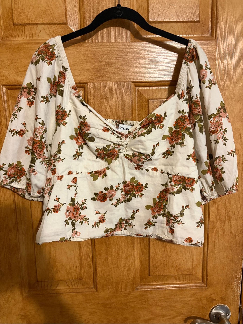 The Drop Sweetheart Neckline Floral Print Crop Top - Cream with Rust Rose Print